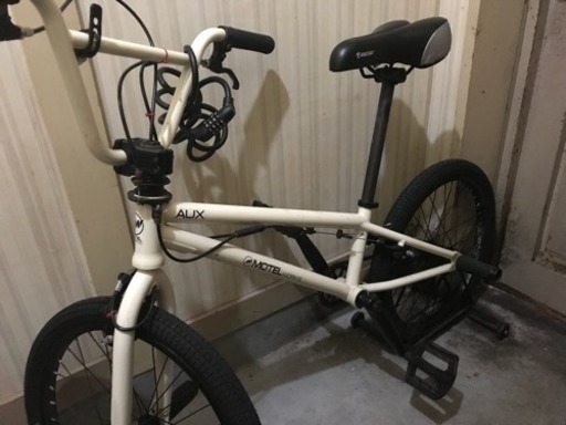 BMX モーテルワークス 自転車 白色