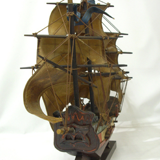 札幌 帆船 BOUNTY/バウンティ 完成形 イギリス海軍 武装輸送船 全長：約55㎝ アウトレットモノハウス白石店
