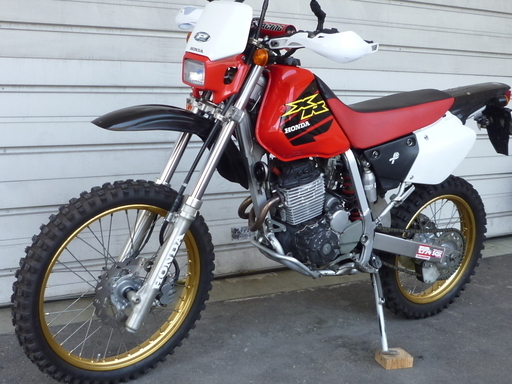 【売約済】超綺麗！ホンダ XR250ｙ MD30 FCR33キャブ 希少! 美品！モタード部品 ＭＴ6速