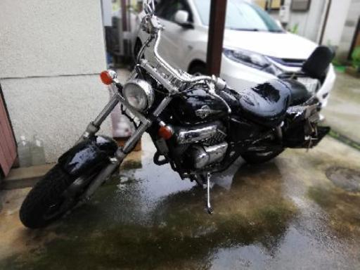 ホンダ　マグナ　250cc