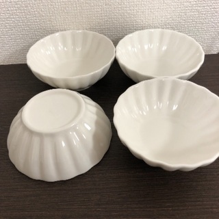 ニトリ小皿４個セット