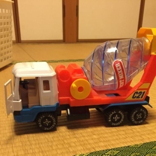 ミキサー車 苺ダイフク 総合運動公園のミニカーの中古あげます 譲ります ジモティーで不用品の処分 ミキサー車 苺ダイフク 総合運動公園のミニカーの中古あげます 譲ります ジモティーで不用品の処分