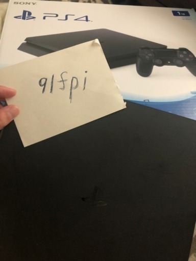 PS4 1TB本体+Logicoolゲーミングヘッドセット