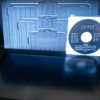 【WACOM】Cintiq 13HD DTK-1300 ペンタブの画像