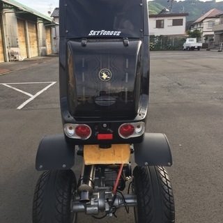 シンユーヴォーグ150ccのカスタム車両になります。セル一発調子良いです！  ジャイロ　自賠責も約３年有り、整備致しましたのですぐに乗れます。
