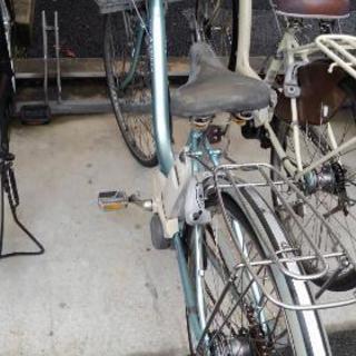 ブリジストンの電動自転車で。