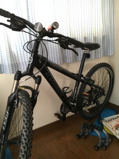 美品★TREK4300 ブラック26インチ