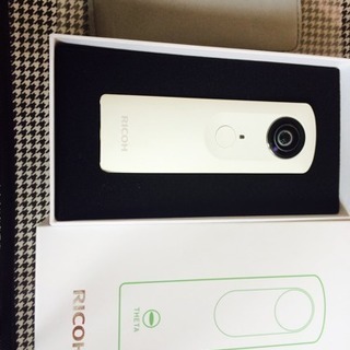 RICOH  THETA