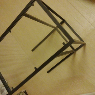 IKEA　サイドテーブル・ガラステーブル・コーヒーテーブル　黒