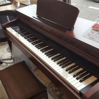 電子ピアノ ヤマハ CLP-430M 2011年製