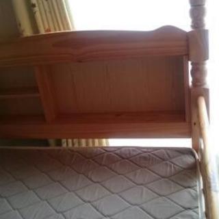 二段ベッド（マットレス・収納棚付）