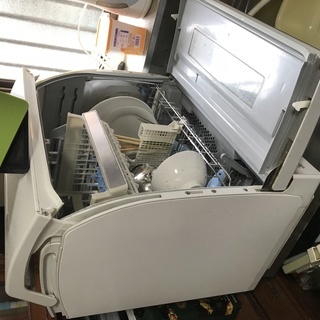 食洗器　TOSHIBA　DWS-600C(P)　無料　譲ります　...