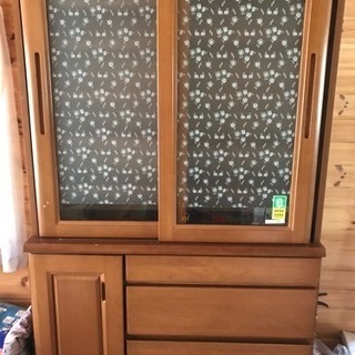 木製食器棚 無料
