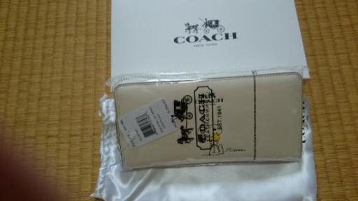 再お値下げCOACHコラボスヌーピー財布白