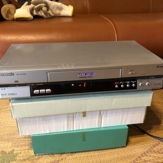 VHS ビデオカセットプレーヤー