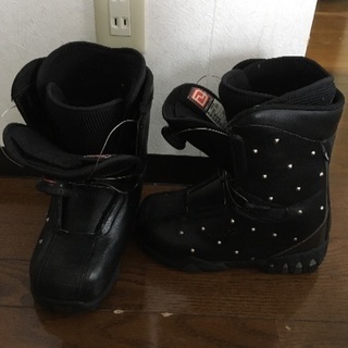 女性物スノーボード一式25万円相当→3万