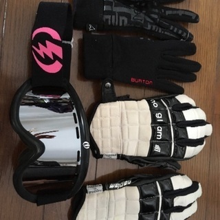 女性物スノーボード一式25万円相当→3万