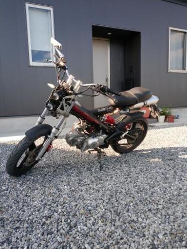 ザックス　マダス125