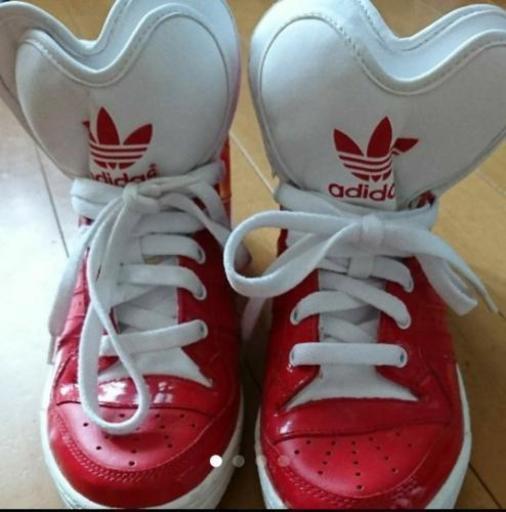 Adidas ハートスニーカー まゆ71 練馬の家具の中古あげます 譲ります ジモティーで不用品の処分
