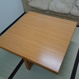 ニトリ 木製ローテーブル 95サイズで 4人家族も楽々 ライトブ...