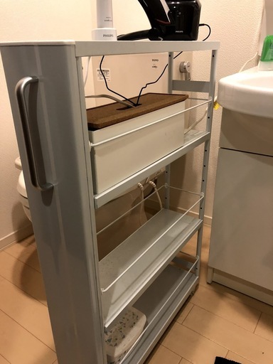 値下げ ニトリ 棚 スチールスリムワゴン150 3段 まっくす 恵比寿の家具の中古あげます 譲ります ジモティーで不用品の処分