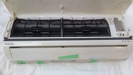 014 パナソニック ルームエアコンPanasonic CU-22BBJ 2015年製
