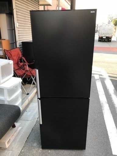 オシャレ冷蔵庫 サンヨー 2〜3人用 270ℓ 2ドア SR-SD27U 2011年 自動製氷