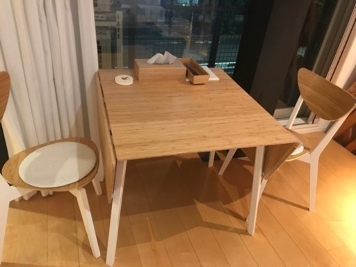 IKEA 美品ダイニングテーブル