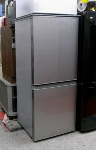 札幌市 美品 ２０１８年製 高年式 ２ドア冷蔵庫 アクア/AQUA １２６Ｌ AQR-13G ガンメタ色