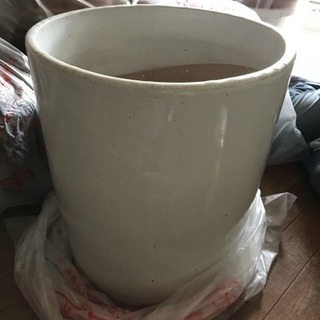 陶器の植木鉢、鉢カバー