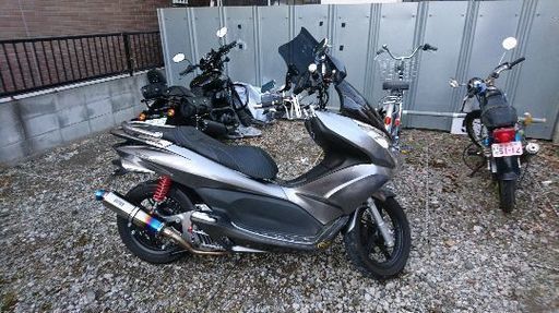 PCX125(JF28/後期) ヨーロッパ仕様 ライトカスタム