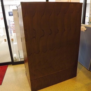 値下げ！岩谷堂箪笥 幅119㎝ 重厚金具 岩谷堂たんす 洋タンス ロッカータンス 伝統工芸品 札幌 西岡発　  