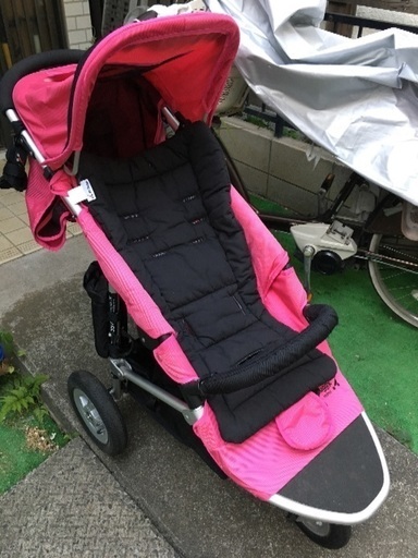 ベビーカー