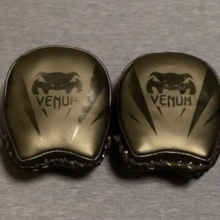 ヴェナム 新品 グローブ ミット set大目玉！！！