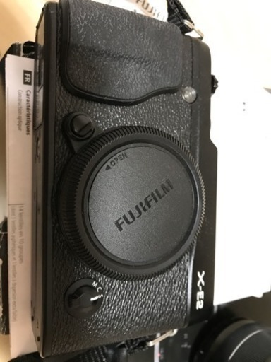 富士フイルム FUJIFILM X-E2 レンズキット ブラック XF18-55mmF2.8-4