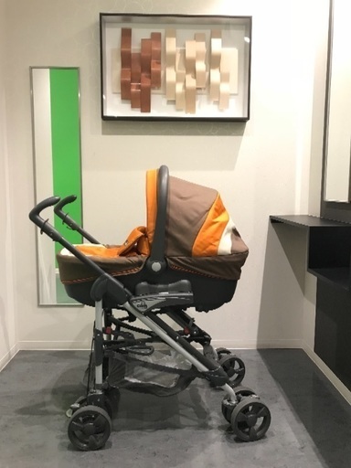 ベビーカー、バギー Baby car