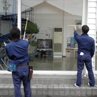 清掃作業員（職人候補）・アルバイト・パート　男女募集 の画像