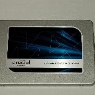 Crucial CT525MX300SSD1 500GB SSD...