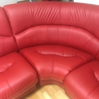 ソファー、大人数向け！半額以下で売ります