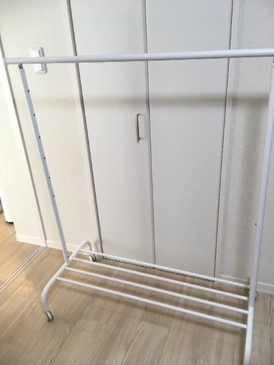 ハンガーラック Ikea 洋服 収納 コートハンガー ポール さくら 流山の収納家具 タンス 衣類収納 の中古あげます 譲ります ジモティーで不用品の処分 ハンガーラック Ikea 洋服 収納 コートハンガー ポール さくら 流山の収納家具 タンス 衣類収納 の中古あげます 譲ります ジモティーで不用品の処分