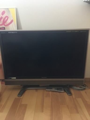 SHARP 37インチ液晶テレビ