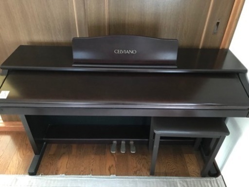 電子ピアノ