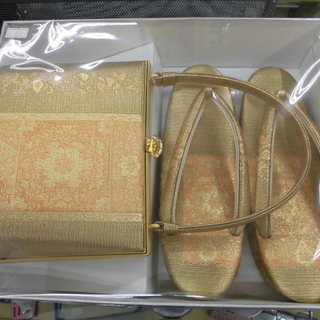 草履・バッグ　2点セット　和装用　金×オレンジ　札幌　西岡店