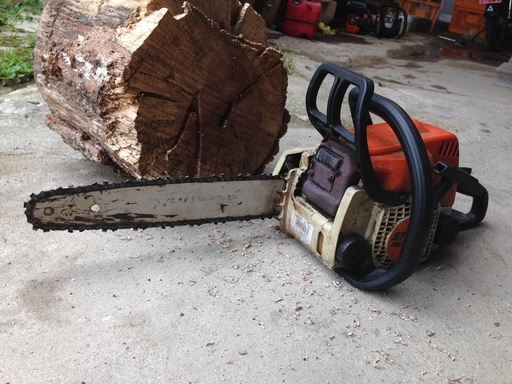 エンジン　チェーンソー　STIHL　１８０C　スチール