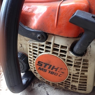 エンジン　チェーンソー　STIHL　１８０C　スチール