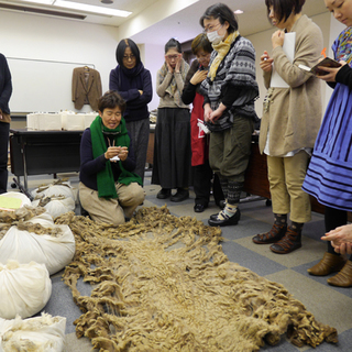 本出ますみの「羊毛素材学講座」の画像