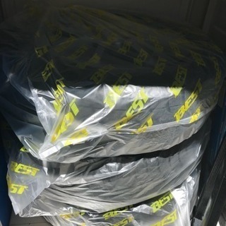 スタッレスタイヤ（アルミホイール付き）