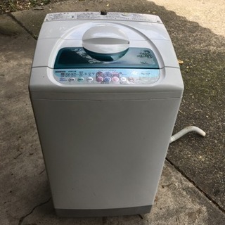 全自動洗濯機差し上げます。日立 2004年製