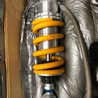 R25 R3 リアサス OHLINS(オーリンズ) YA467