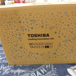 新品　TOSHIBA 東芝　コードレススチームアイロン　TA-F...